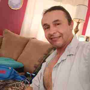 Albuquerque Hunk 5'10 180lbs clean and healthy respectful and fun to be around very good looking and very active Hunk
