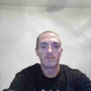 Looking for a hook up Nice hard dick always dtf Let's have fun