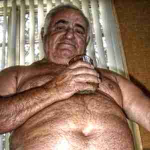 Me I am Mr Mark, 61 year old, 199cm tall, dominant, well-hung man. lordmarky, bdsm spanker whipping