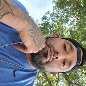Daddy Hello my name is Paul hot girls hit me up Hi