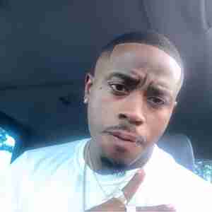 Im that nigga 100%handsome Freaking