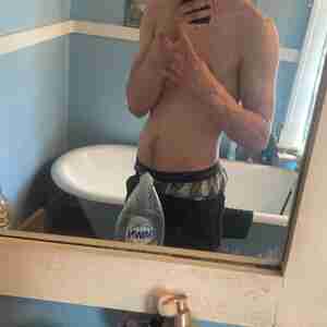 Hit me up for fun 26 years old looking for some freaky sex Big cock swingers