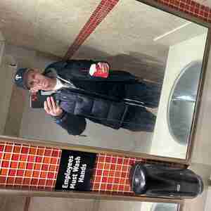 Me 36white clean and loves nice butts. Loves head then fuck. Love to lik a clean clit till you cum Cunt