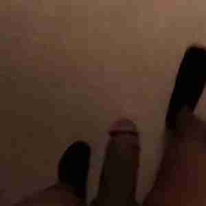 Any woman in Sac,Ca 40 5'7 single BBC IN SACRAMENTO