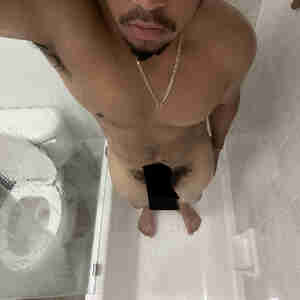 Tryna fuck Who tryna slut out and fuck for hours? Females only