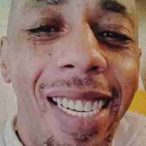 IWILLPUTHIMINYOURKIDNEYS Hi sexy LADIES ONLY NO TRANS. NATURAL LADIES HI NAME.IS. ANACONDA AND HE NEEDS HELP GETTING INSIDE
