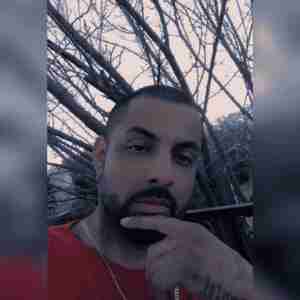 Me Me chillin Latino Arizona