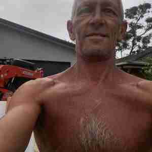 Looking for someone to spend spare time with Sex,dates,company Sex