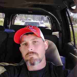 Me Not a bad looking guy and I could go out here and handle some things but trying to find a mo4e low key way Attached but