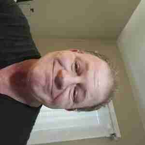 Saltydogg Just me in my room with my queen size bed I like to please women first.