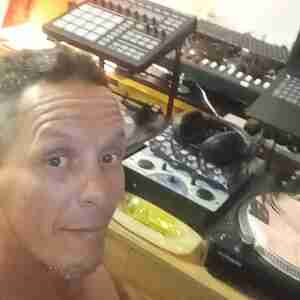 Blackfyre Few pics of myself Play hard
