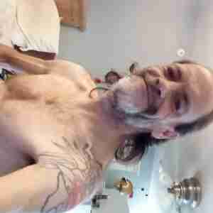 New Bedford MA hmu fo bj New to this just wanted to get out into a FWB semi serious guy or trans or CD Blow jobs in New