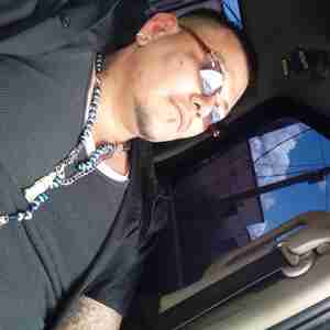 me Chill funny and freaky nasty OMG!