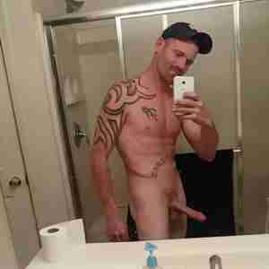 just me just pics of me being me lol solo male , man single