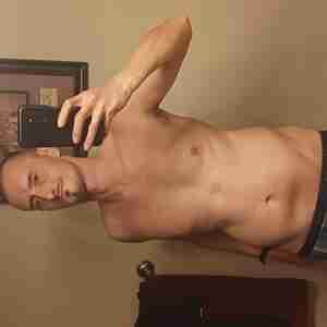 Me I'm sexy an I know it Girls that just wanna fuck like me