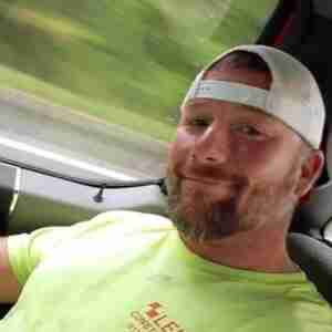 Rynocock Fun experimental horny as fuck always looking for women who want to get kinky and love to suck hard throbbing cock