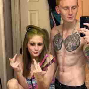 Couple 23male 22 female looking for solo or group play Kinky
