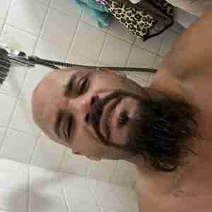 Me Me Hirny