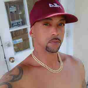 The game changed I real open mide funny and real horny person I love to eat pussy make cum I keep eating that pussy i Prbaby