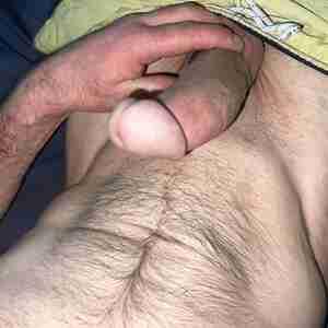 Wanting to have some FUN Male here wanting to have some fun with couple’s & female Couples , female 69