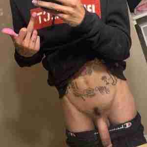 My dick Yummy looking thing inbox if u wanna taste it Deep