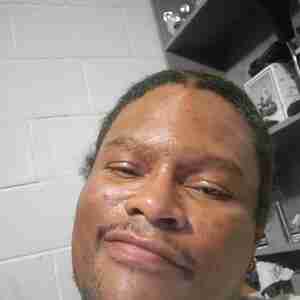 Waiting for a miracle I'm looking for someone that can get me off with a bj. I've never been able to finish with a woman, and