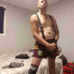 Home Fun and keen to play in Auckland now Fun hot now
