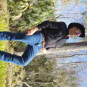 Daddy here Fun fit ready for you Woman seek men