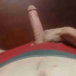 9" slim athletic and flexible wanting to be your favorite person/ friend / fuck buddy ParTy time with others single l,