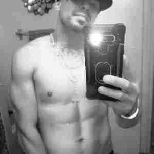 Mike Here! WzuP I’m 39 5’7 160lbs 6in a half cut and shaved some. Hit me up. Single