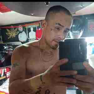 Mike Here! WzuP I’m 39 5’7 160lbs 6in a half cut and shaved some. Hit me up. Single