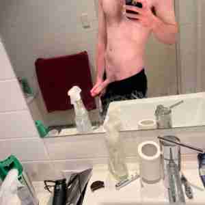 Young hung and horny I’ll have you saying you love my cock. 

420 friendly too Hungyoung