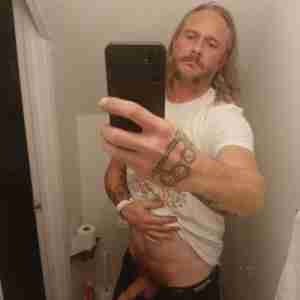 Raleigh NC bored Bored, wanna cum deep and hard inside a hot pussy Raleigh NC