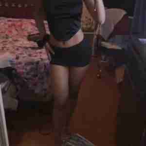 simple Just a little me latina