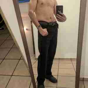Me Some pics Mirror man athletic