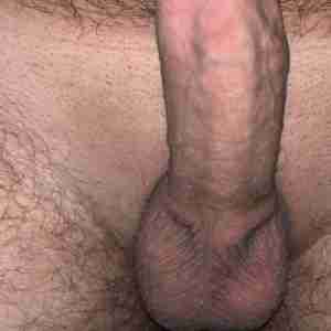 Profile pic Hello looking for a woman’s touch Milf