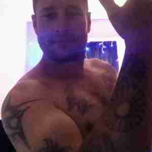 Me Selfies Yours