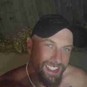 All me I might not be the best looking but I can lay it down lol Country