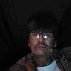 Can I get fucked I love it when I get a chance to eat some good sweet juicy pussy and take a big cock in my ass at the same