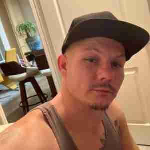 Young studd It’s me Hot