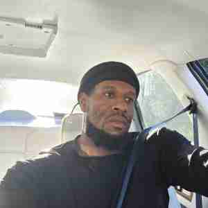 Introducing myself Chilling Clt