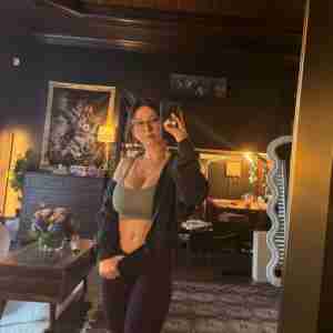 Horny and bored Taste yummy Fun