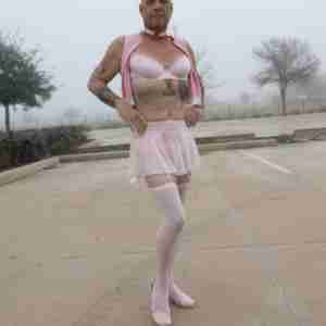 Sissy Tina Bisexual sissy, looking for an owner to serve, male or female doesn't matter. San Antonio Tx