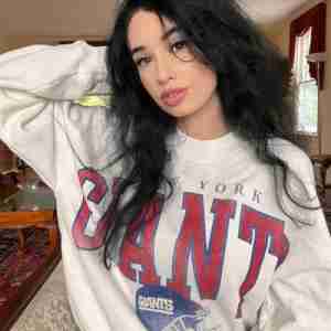 I'm available for hookup I render all kinds of services.......signal  +61(485)975 250, you can text me on zangi 1045501248