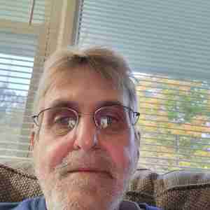 Steven gallery Just me I dont know what to put here