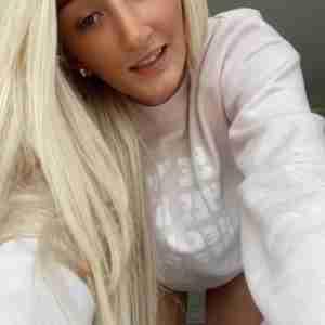 I’m Available for hookup I render all kinds of services...  only texting +1 305-501-7634