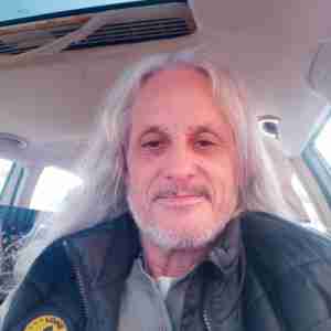 Citizen me Single man wanting passionate sex driven woman to be in lust with Eat pussy hump me