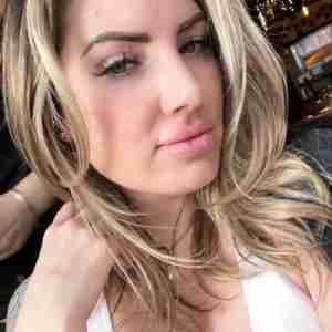 Am available for hookup I render all kinds of services...WhatsApp  only +1 2812505615