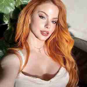 I’m horny right now I need a d*** in me where are the man on here who’s strong enough to handle me I render all kinds of