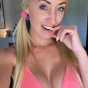 Am down for you let meet up if ur interested. WhatsApp   You can also text me  +1 (223) 280-9953 if ur interested.